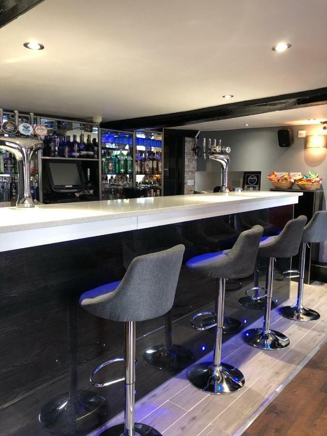 The Old Black Horse Inn Oxford Bagian luar foto
